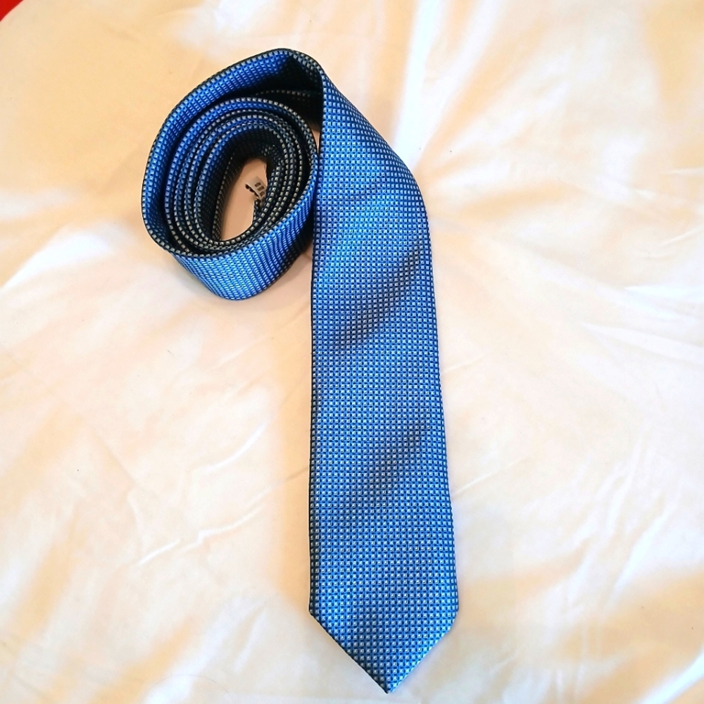 Bill Blass Essentials Tie